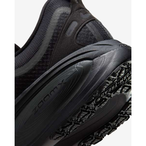 Кроссовки NIKE VOMERO 18 GTX MENS HQ7001-001 VIETNAM 10.5(р)